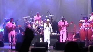 Maze ft. Frankie Beverly (LIVE) "Back In Stride Again".  Friday 02/17/2017.