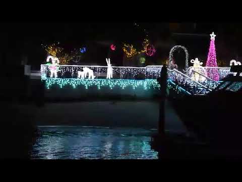 Mooloolaba Christmas Lights Cruise - Cavalier Cruises