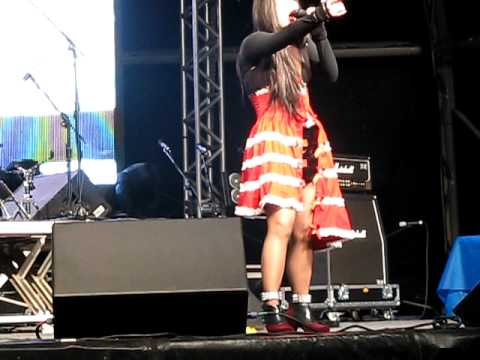 Animekê Show 2010 - Veronica Huang