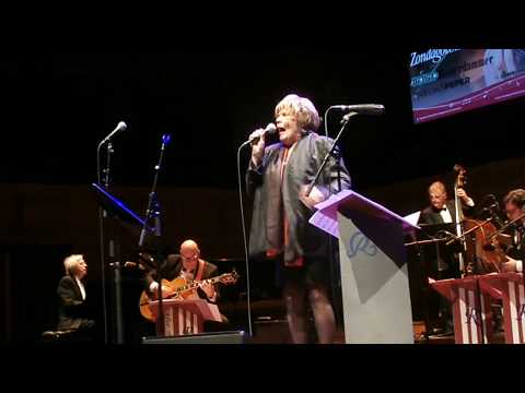 THE RAMBLERS feat. GREETJE KAUFFELD - "WAT EEN DAG" Dec. 8, 2019 Eurovision Songcontest Entry 1961