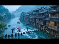 Rainy walk in a 1000-year-old Chinese ancient town：Fenghuang County