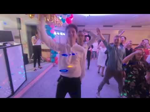 Ballo Divertente Animazione Travolgente Festa 18 anni Matteo - Francesco Barattucci Showman-