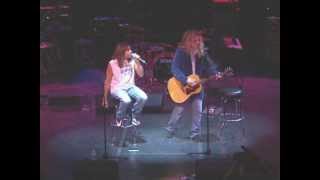 Jeff Keith and Frank Hannon performing Words Can&#39;t Explain