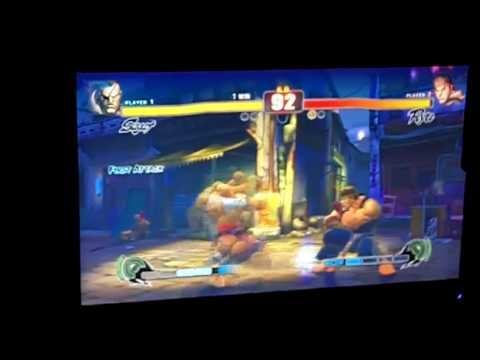 Dallas Bar Fights 4/10/10- SFIV Team Battle- Silver Snakes' Brian (Sagat) Vs (Blanka/Ryu)