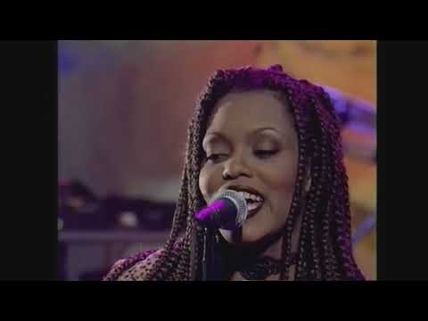 The Brand New Heavies - Midnight At The Oasis (Live on TV)