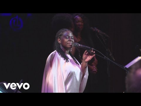 Ruthie Foster - Woke up This Morning (Live at The Paramount)