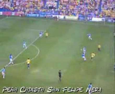 Penalty y expulsión. Cádiz C.F.-Vecindario