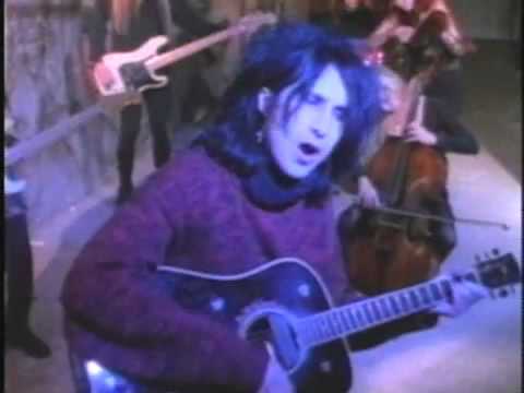 Look Into A Strangers Eyes (Human Drama)