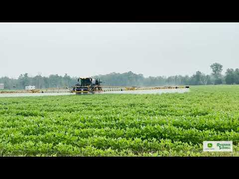 Hagie STS12 and John Deere Low Drift Twin Nozzles | Riesterer & Schnell