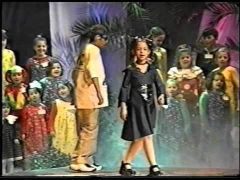 01. Трајче Петровски и Марија Хаџи Стојанова - Химна [2000]