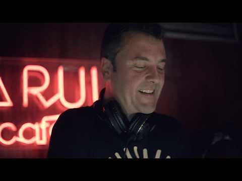 𝙋 𝙍 𝙀 𝙈 𝙄 𝙀 𝙍 𝙀 : Kiko Navarro ft. Ilitha - 'VUMA' (Official Video Clip)