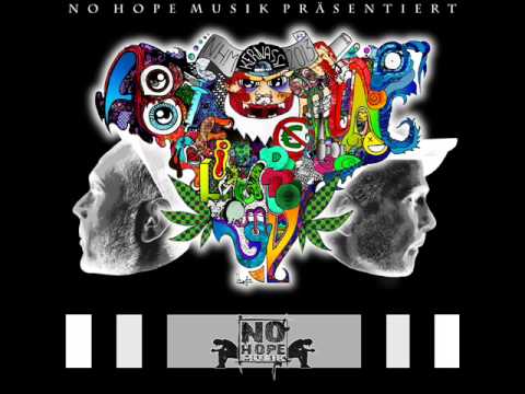 02.Leram & DeeLah - Plattenspieler