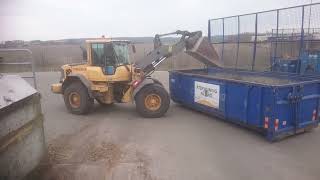 VOLVO L70 In Action At The Recycling Center