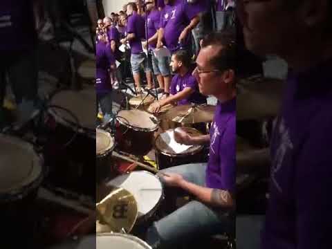 Murga Los Chancletas en Puerto de la Cruz, Tenerife, presentación suéter Cascarrabias, Octubre 2017