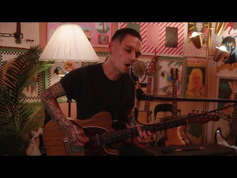 Supergloom - “Smitten” - Back In The Garage