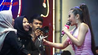 Download lagu wong ala- Anik arnika new arnika Jaya desa pabuaran wetan 21juli 2022 mp3 Download lagu wong ala- Anik arnika new arnika Jaya desa pabuaran wetan 21juli 2022 mp3