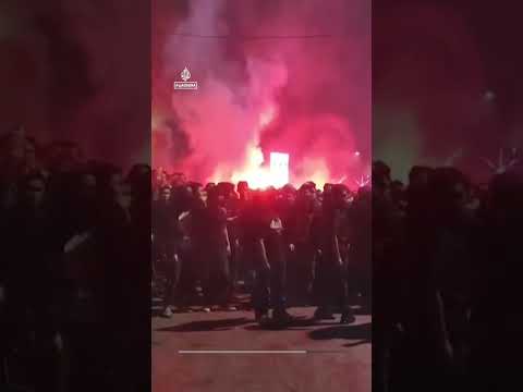 Indonesian riot police disperse protest against toxic haze