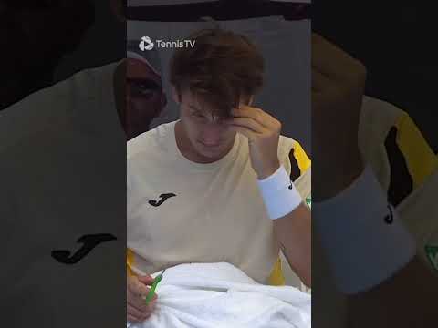 Haircut Mid Tennis Match 😅💇