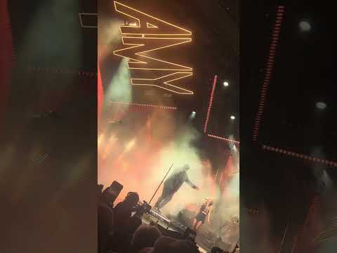 ⁠Where is the love ​⁠#specialguest @Jsqze #fypyoutube #concert  #tiktok #cover #special #fyp