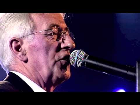 Oliver Dragojević - Ništa Nova (Live)