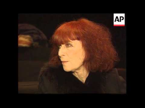 Sonia Rykiel reinvents the mythical Parisienne woman