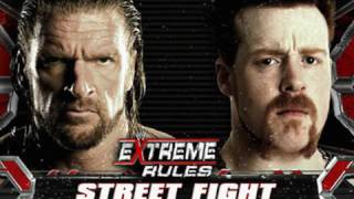 Extreme Rules: Triple H meets Sheamus in a Street Fight -