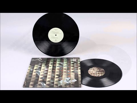 Throwing Snow feat. Adda Kaleh - Maera [Houndstooth]