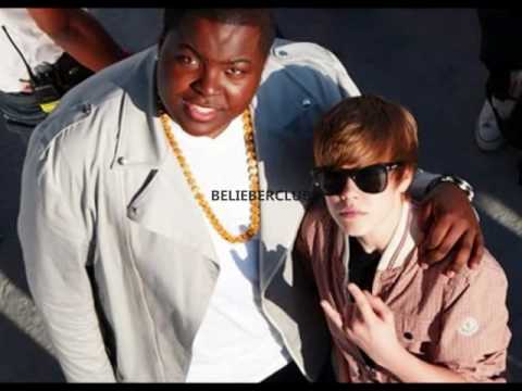 Justin Bieber and Sean Kingston Behind the scenes of "Eenie Meenie" Music Video