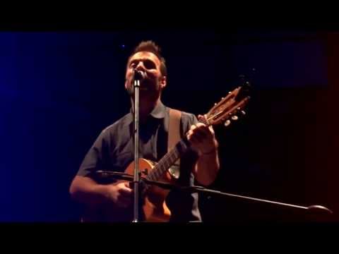 Instruccion Civica - De Cama en Cama (Kevin Johansen)