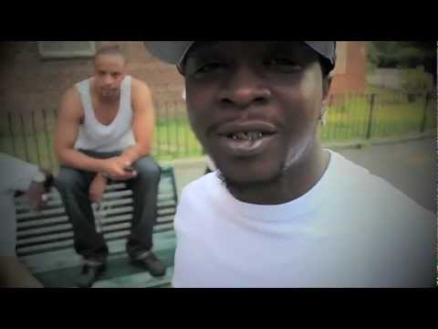 DIVINEWOR.ENT - PRESENTS -G NITTY-WORD 2 MY MOMMA- freestyle