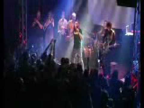 Μωρά στη φωτιά - Εμβατήριο πένθιμο και κατακόρυφο DVD.mp4