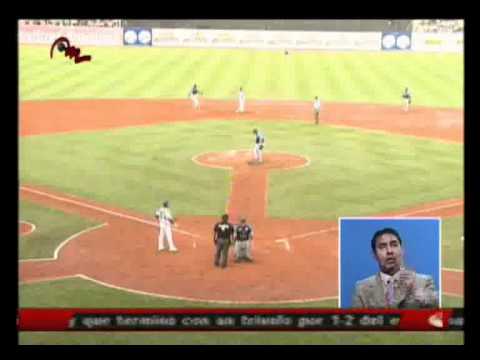 Leones del Caracas vs Bravos de Margarita 12/10/2011