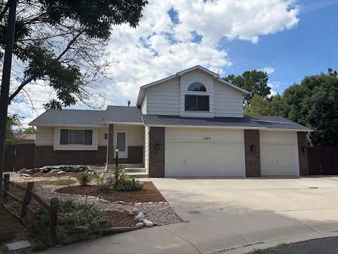 3-Bedroom Home on a Quiet Cul-de-Sac with 3-Car Garage property video