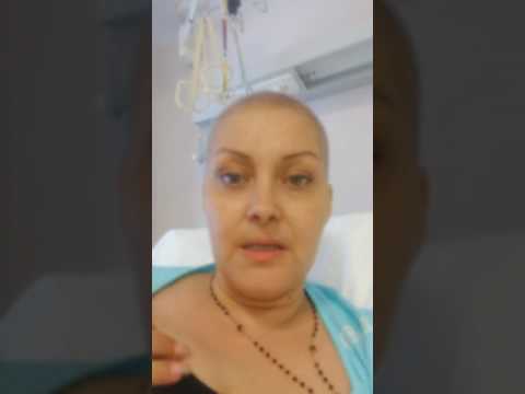 La gente rimedia ai pacchi di faccia di decolorazione Tormenti il grasso da posti di pigmentary