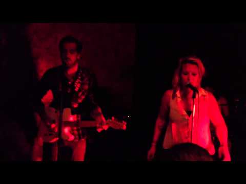 Nebraska Jones playing "Paranoia" at The Music Room in Atlanta, GA 6-22-12