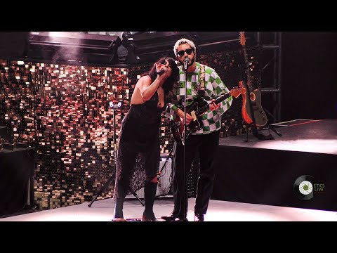 Little Jesus ft. Girl Ultra - Fuera de lugar  |  Presente Tour ( Auditorio Pabellón M, Monterrey )