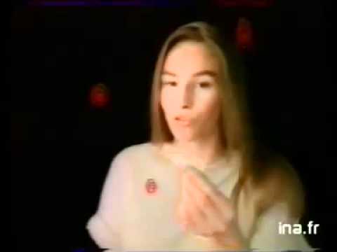 Pub CLEARASIL avec Vanessa Demouy [ 1992 ]