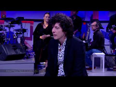 Ermal Meta, rrëfem historinë, si e ëma e tij, hyri në 'borxh', që ti blinte atij, tastierën e parë!