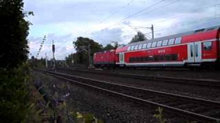 preview picture of video 'Re 21420 HH-HL 14:33 Bad Oldesloe 03.09.2009'