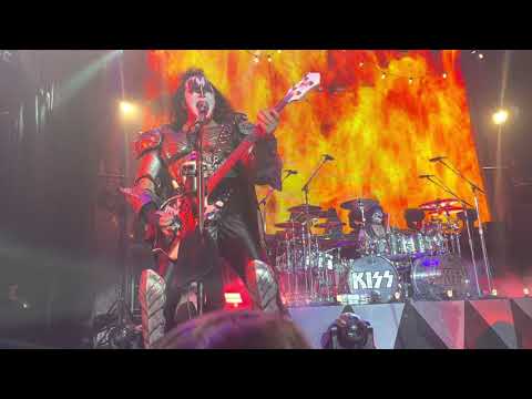 Psycho Circus, KISS Kruise X