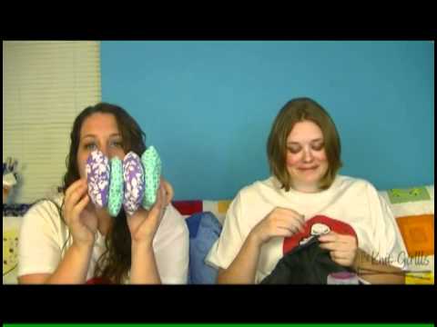 TheKnitGirllls Ep74 - Cupcake Mafia