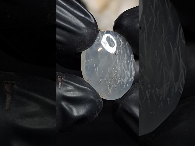 حجر عقيق مسماري طبيعي