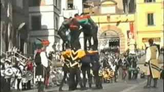 torre umana gruppo storico spadaccini soriano nel cimino