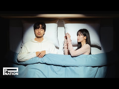 Video thumbnail for 입술 (Stranger)
