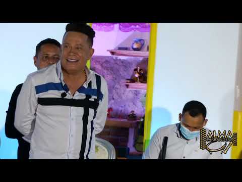 Estar Enamorado Roberto Calderón -  Noche de Almas Parranderas