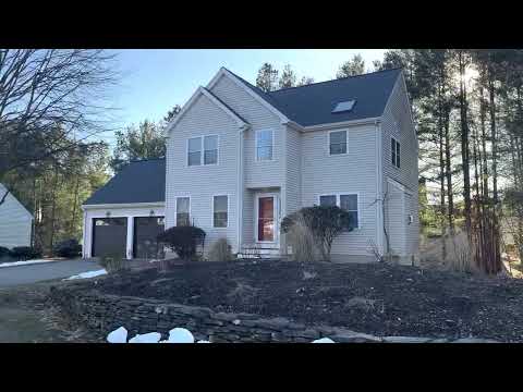 Hallmark Gardens Condominiums- Hallmark Gardens, Burlington