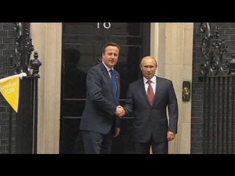 Cameron und Putin auf Schmusekurs