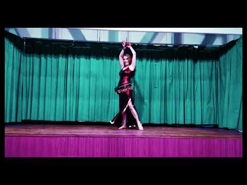 Bonita dances to 'Salametha Om Hassan' by Ahmed Adewaya