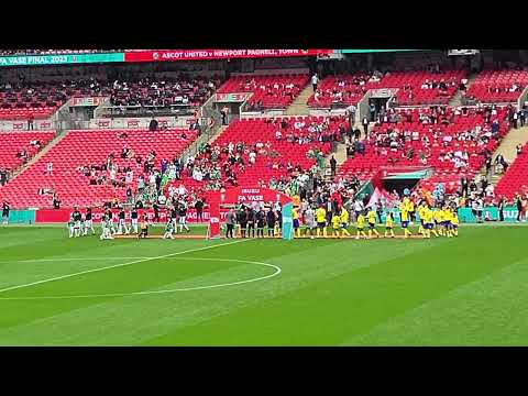 Ascot United vs Newport Pagnell Town / FA VASE FINAL