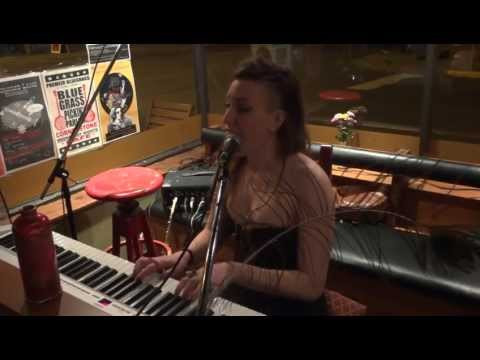 Claire Mortifee - All The Pretty Girls